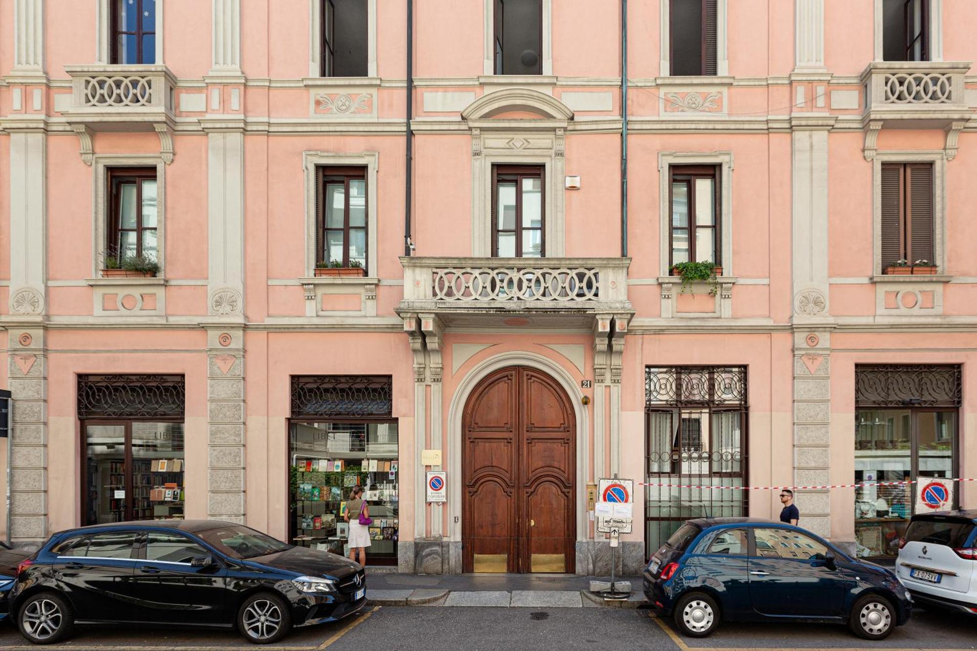 Sant'Ambrogio Design Apartment มิลาน ภายนอก รูปภาพ